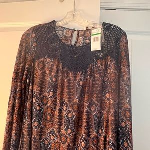 Vintage X America Size L. Long sleeve .New with tags
